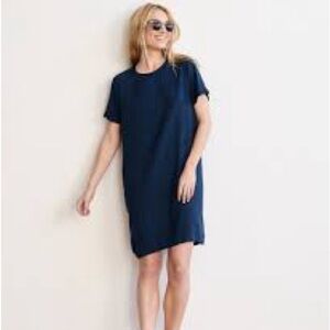Lucy & Laurel T Shirt Dress Size Medium